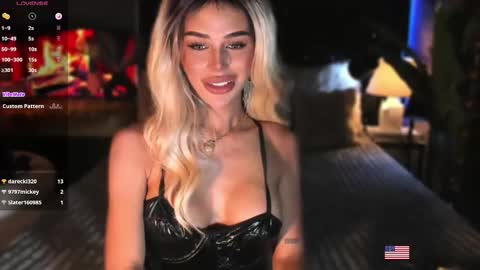 hanny113826 online show from November 16, 2025, 9:09 pm