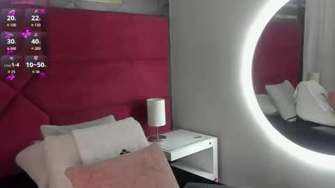 Hanny  online show from March 20, 2026, 2:49 am