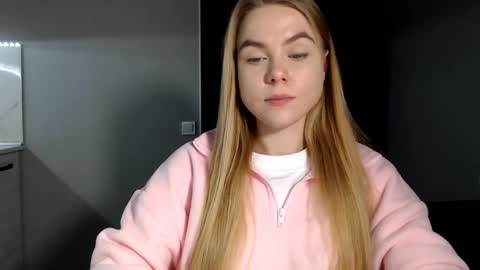 Snapshot of happy_fox_ chatting on February 11, 2025, 7:59 pm happy_fox_ online show from February 11, 2025, 7:59 pm