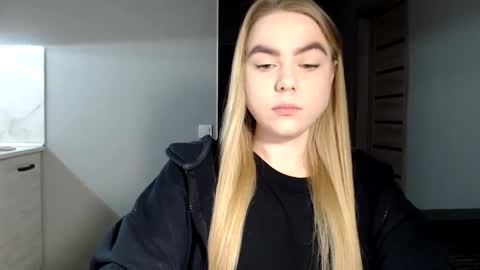 Snapshot of happy_fox_ chatting on February 25, 2025, 5:47 pm happy_fox_ online show from February 25, 2025, 5:47 pm