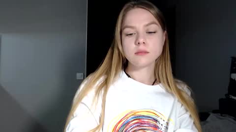 Snapshot of happy_fox_ chatting on February 11, 2026, 8:36 pm happy_fox_ online show from February 11, 2026, 8:36 pm