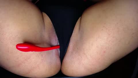 Snapshot of happy_pussy_fun chatting on May 4, 2026, 2:18 am happy_pussy_fun online show from May 4, 2026, 2:18 am