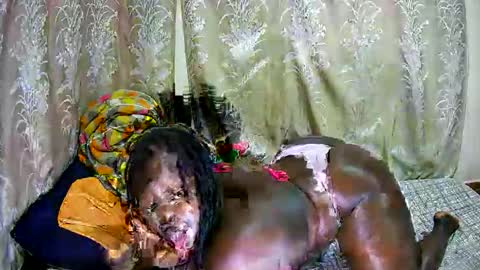 happysonia online show from March 22, 2026, 1:53 am