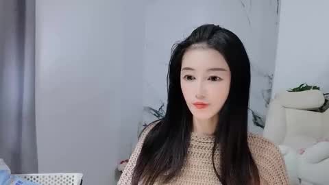 happysweety1688 online show from December 1, 2025, 9:14 am