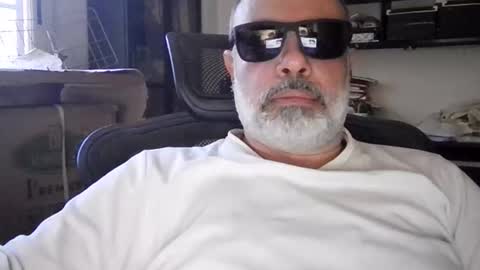 Snapshot of hard_boner_123 chatting on March 22, 2026, 5:11 am Hard Boner online show from March 22, 2026, 5:11 am