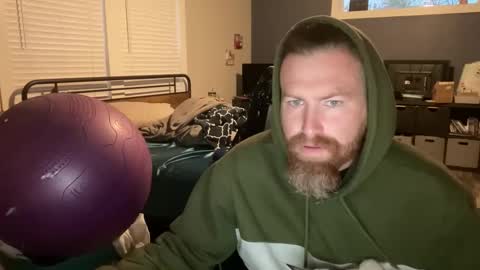 Snapshot of hard_irishman chatting on October 29, 2025, 12:29 pm Zach online show from October 29, 2025, 12:29 pm