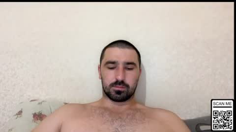 Snapshot of hard_to_obey chatting on July 7, 2026, 7:40 pm Vadim online show from July 7, 2026, 7:40 pm