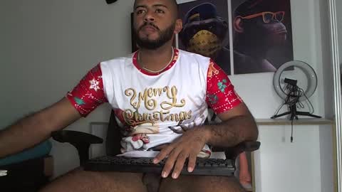 hardboy_latin online show from December 31, 2024, 10:01 pm