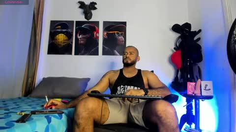 Snapshot of hardboy_latin chatting on May 20, 2026, 3:02 am hardboy_latin online show from May 20, 2026, 3:02 am