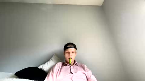 hardcore996628 online show from October 20, 2025, 4:51 pm