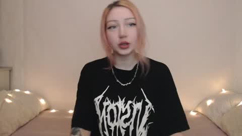 Emily online show from May 10, 2026, 7:52 pm
