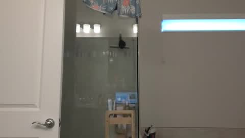 HcoreMike online show from November 26, 2025, 8:54 pm