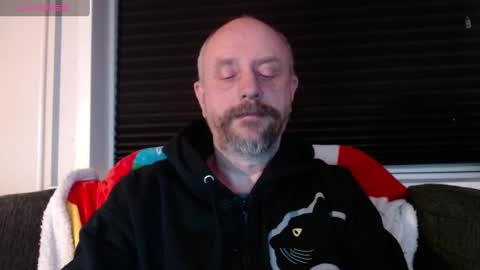 MrLazy online show from January 2, 2025, 6:01 pm