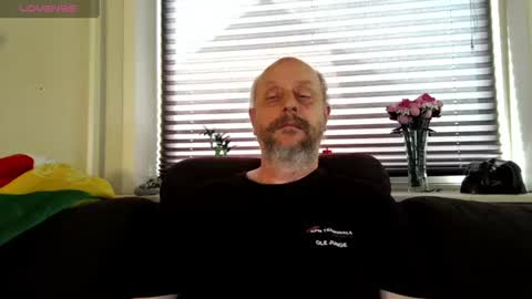 Snapshot of hardmrlazy chatting on July 8, 2026, 10:20 am MrLazy online show from July 8, 2026, 10:20 am