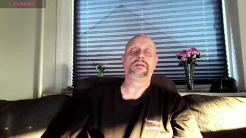 Snapshot of hardmrlazy chatting on July 15, 2026, 6:46 pm MrLazy online show from July 15, 2026, 6:46 pm