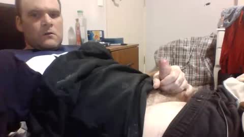 hardnthick1988 online show from May 7, 2026, 1:49 pm