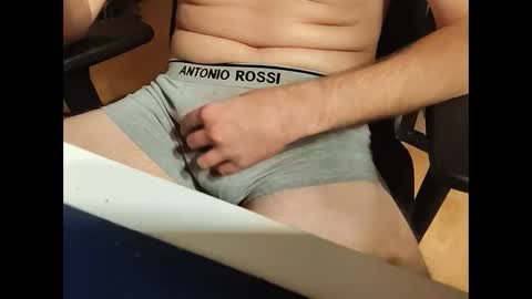 hardtechno_xxx online show from December 20, 2025, 8:49 pm