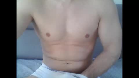 Snapshot of hardwanker75 chatting on March 3, 2025, 2:04 pm hardwanker75 online show from March 3, 2025, 2:04 pm