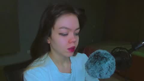 Snapshot of haribo_asmr chatting on March 6, 2025, 8:19 am Miss Hari online show from March 6, 2025, 8:19 am