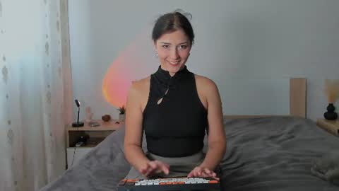 Sophia Haristinali online show from July 14, 2026, 8:41 am