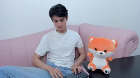 haritz  online show from January 13, 2026, 11:21 pm