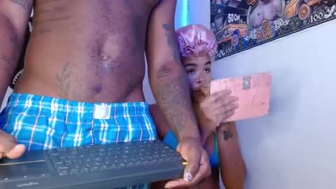 harley_quinnn111 online show from May 17, 2026, 6:37 pm