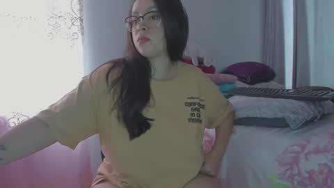 Natii  online show from February 25, 2026, 8:51 pm