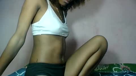 Snapshot of harminah chatting on June 1, 2026, 7:04 pm Harminah online show from June 1, 2026, 7:04 pm