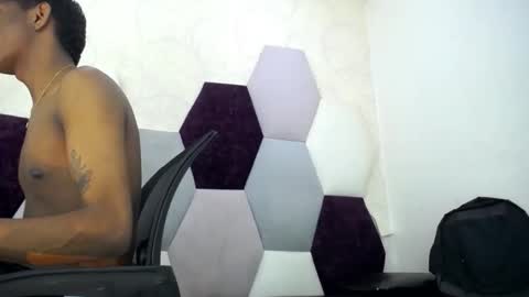 haroldmick online show from February 21, 2026, 8:43 pm