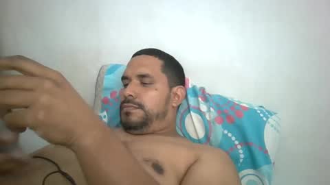 ricardo online show from October 25, 2025, 8:03 pm