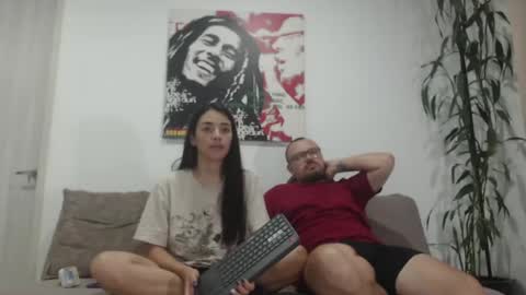 Snapshot of harrycum4you chatting on June 24, 2026, 2:43 am hannaandharri online show from June 24, 2026, 2:43 am