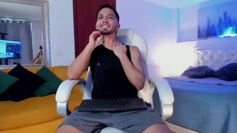 Snapshot of harryfosster chatting on January 13, 2026, 6:35 pm Harry online show from January 13, 2026, 6:35 pm