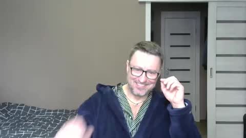 Snapshot of harrysnake chatting on February 24, 2025, 6:38 am HarrySnake online show from February 24, 2025, 6:38 am