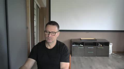 Snapshot of harrysnake chatting on October 2, 2025, 7:59 am HarrySnake online show from October 2, 2025, 7:59 am