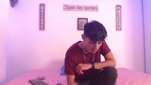 harry thomson online show from December 15, 2024, 2:19 am