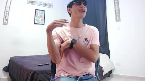 harry thomson online show from November 5, 2025, 6:35 am