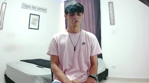 harry thomson online show from April 1, 2026, 8:50 pm