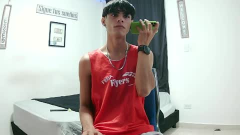 Snapshot of harrythomson1 chatting on June 8, 2026, 6:03 am harry thomson online show from June 8, 2026, 6:03 am