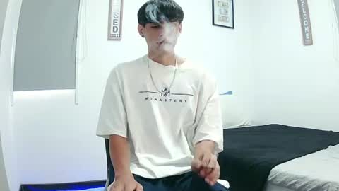 Snapshot of harrythomson1 chatting on June 20, 2026, 2:42 pm harry thomson online show from June 20, 2026, 2:42 pm