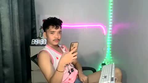 Michael18 online show from March 8, 2025, 7:16 am