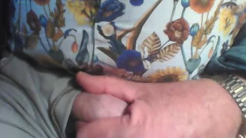 hot n  nasty online show from September 25, 2025, 4:54 pm