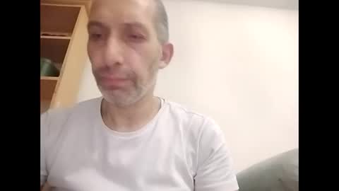 hasanresay1982726303 online show from June 6, 2026, 7:29 pm