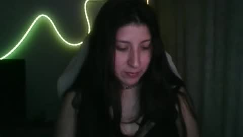Snapshot of hasley_bbylee chatting on February 5, 2026, 4:28 am lady online show from February 5, 2026, 4:28 am