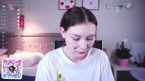 Snapshot of hasta_la_kissy chatting on March 7, 2026, 5:26 am Mary online show from March 7, 2026, 5:26 am