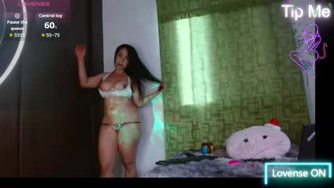 hatenea_queen online show from September 19, 2025, 9:26 pm