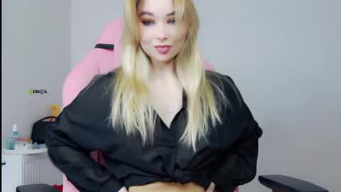 Anna online show from October 21, 2025, 8:48 am