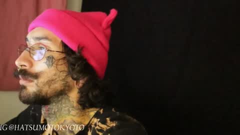 Snapshot of hatsumotokyoto chatting on February 16, 2025, 12:08 am More content   2   online show from February 16, 2025, 12:08 am