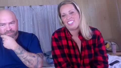 hawktuahgwakgwakmom online show from December 18, 2024, 6:32 am