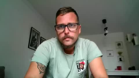 Snapshot of haze_john chatting on March 3, 2026, 11:27 am haze_john online show from March 3, 2026, 11:27 am