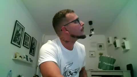 Snapshot of haze_john chatting on March 9, 2026, 9:35 am haze_john online show from March 9, 2026, 9:35 am